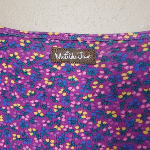 Matilda Jane Walking On A Cloud Purple‎ Floral Top Size Medium Short Sleeve - Picture 5 of 5